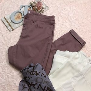 LC Lauren Conrad Mauve Skinny Jeans